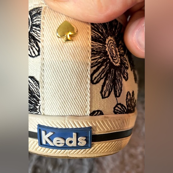 Keds x Kate Spade Black Floral on Cream Sneakers - Picture 12 of 13